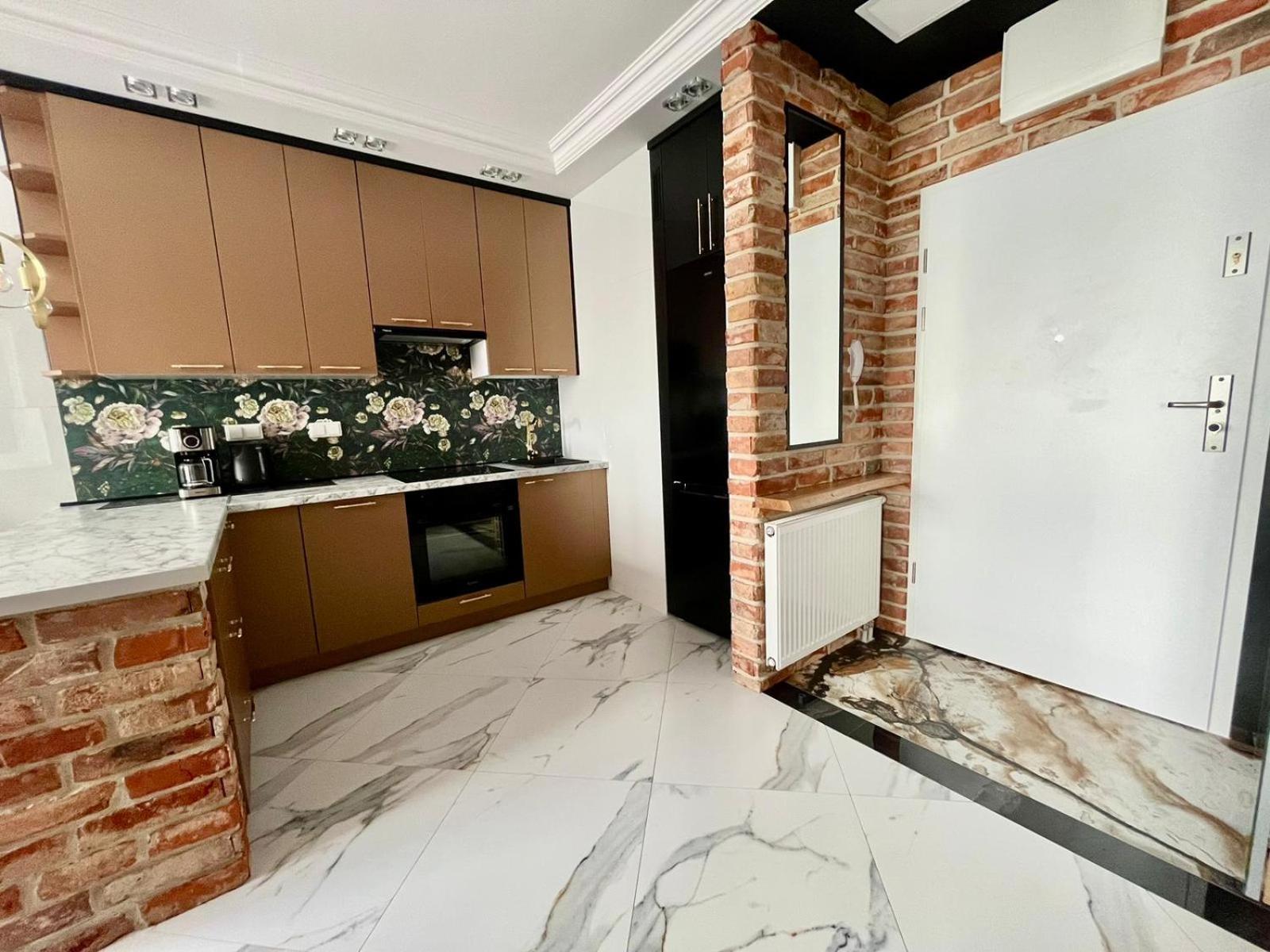 Easy Rent Apartments-Kompozytorow Polskich 7 Style Люблин Екстериор снимка