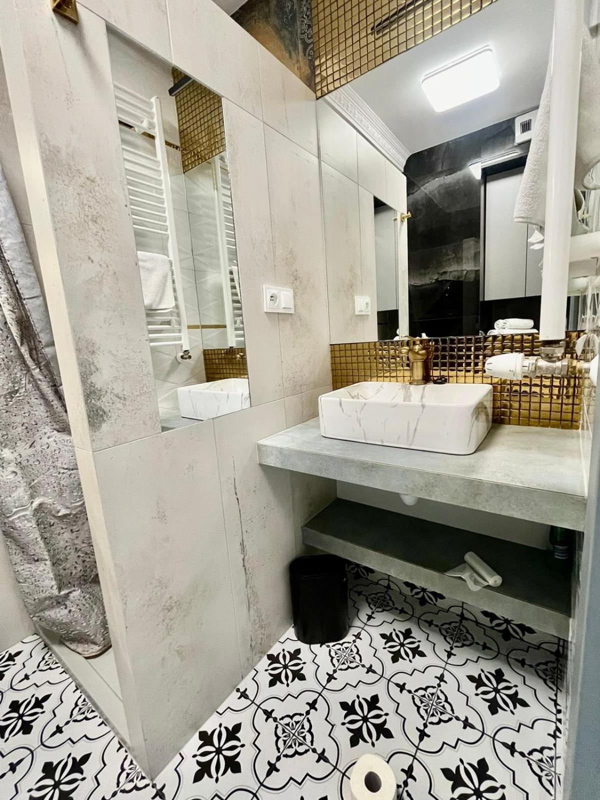 Easy Rent Apartments-Kompozytorow Polskich 7 Style Люблин Екстериор снимка